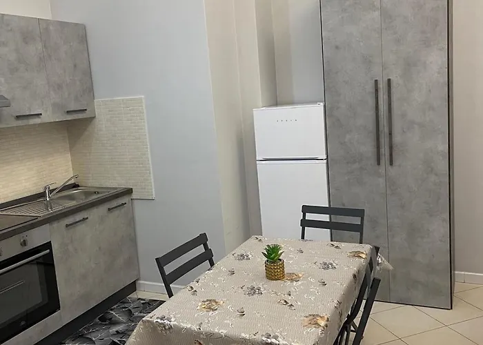 Anna לינה וארוחת בוקר 3*